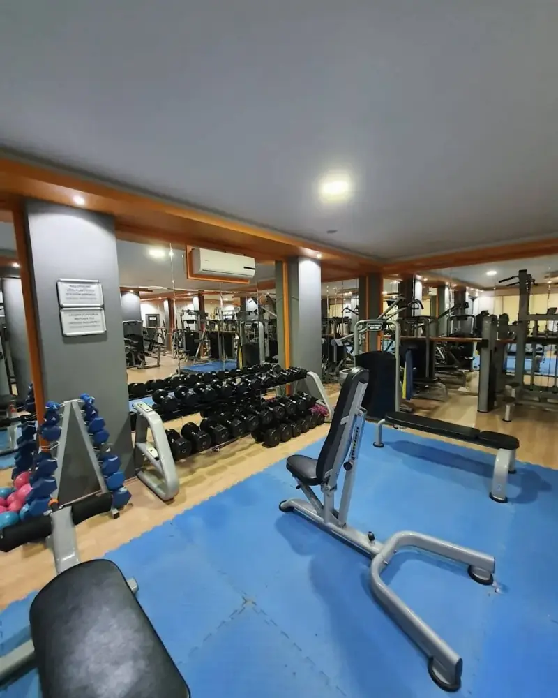 Yeşilova Sport Center — Yüzme Havuzları, Akçaabat · fotoğraf 2