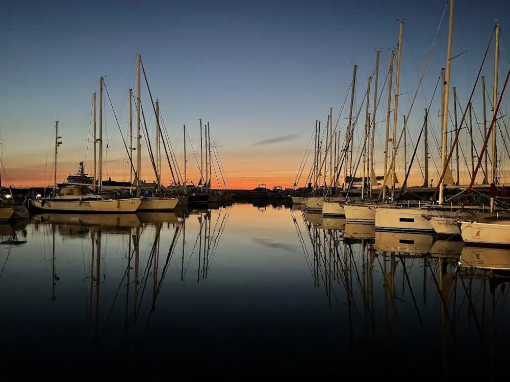 Kavancha Balık — Balık Lokantaları, Merkez · fotoğraf 3