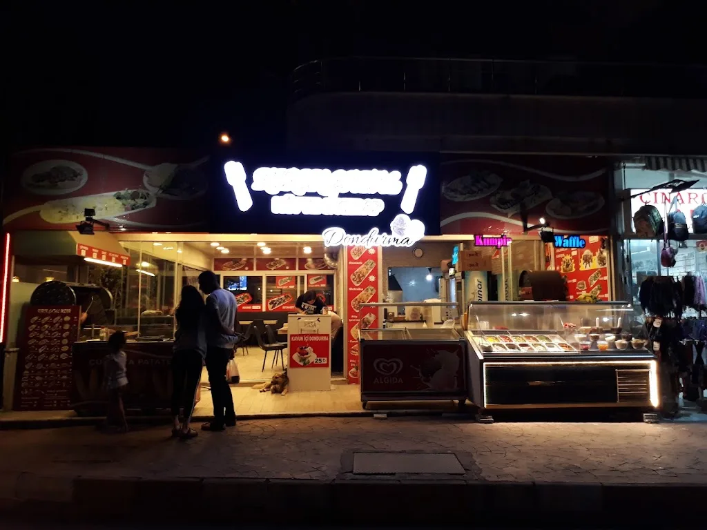 Kırık Çatal Restoran — Balık Lokantaları, Çınarcık · fotoğraf 1