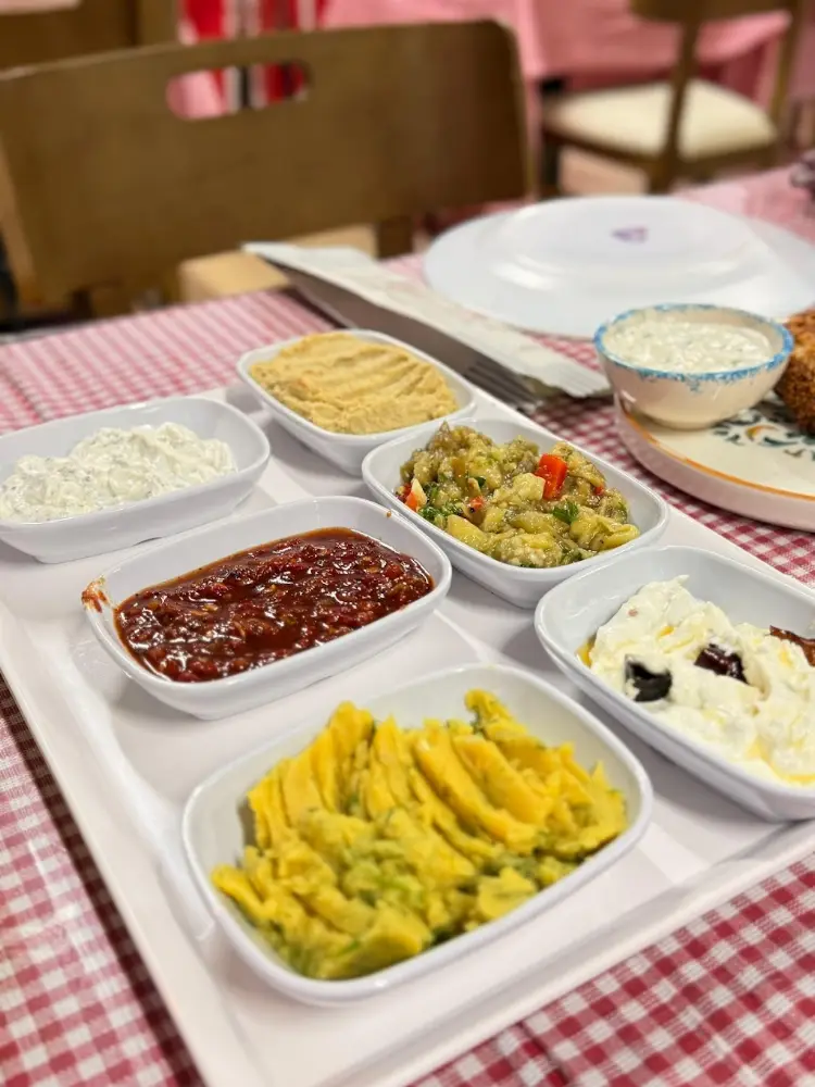 Jumbo balık — Balık Lokantaları, Merkez · fotoğraf 3