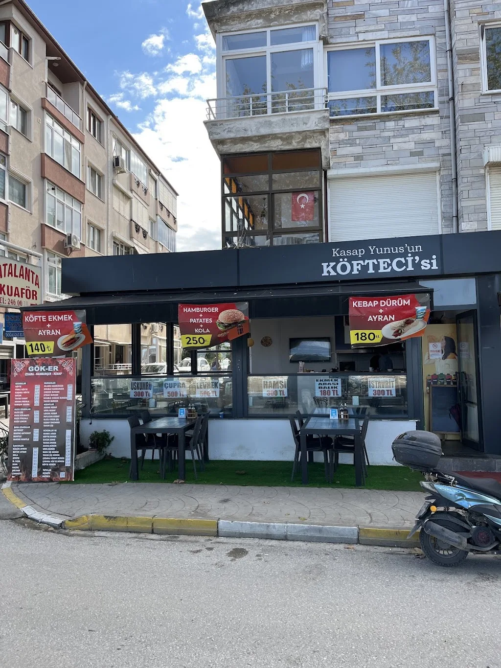 Gök-Er Izgara Balık — Balık Lokantaları, Çınarcık · fotoğraf 1