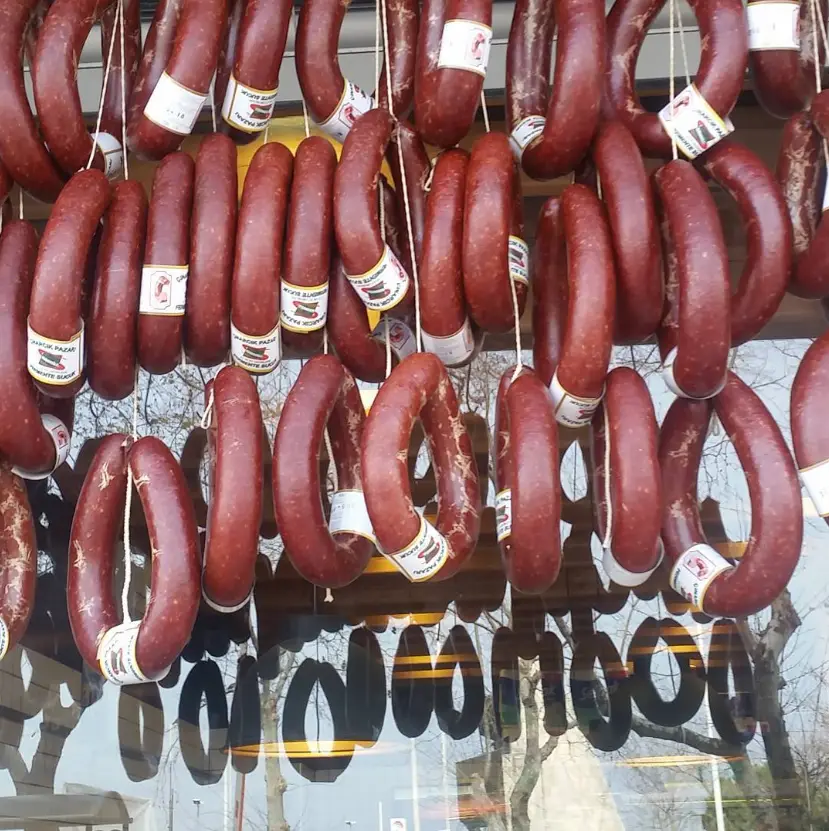 Çınarcık Pazarı Kasap Şarküteri — Balık Lokantaları, Çınarcık · fotoğraf 4