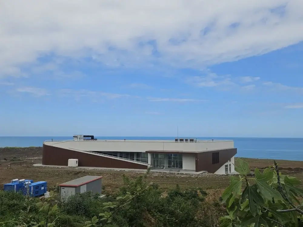Yarı Olimpik Yüzme Havuzu Akçaabat Trabzon — Yüzme Havuzları, Akçaabat · fotoğraf 5