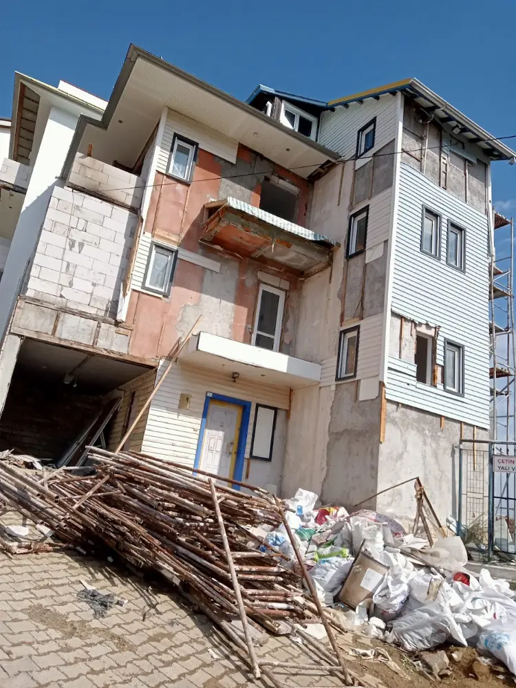 Balıkçı Barınağı — Balık Lokantaları, Çınarcık · fotoğraf 3