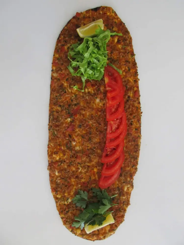 Fırat Lahmacun Pide Salonu — Balık Lokantaları, Çınarcık · fotoğraf 2