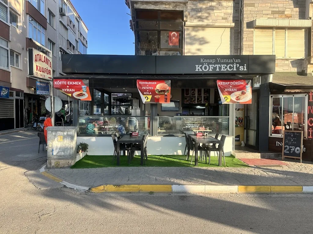 Kasap Yunus'un Köfteci'si — Kasaplar, Çınarcık · fotoğraf 1