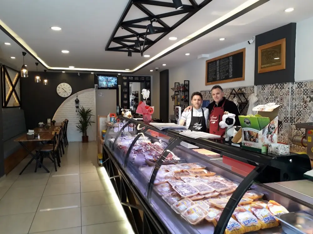 Çınaraltı Kasap Mahmut — Kasaplar, Çınarcık · fotoğraf 2
