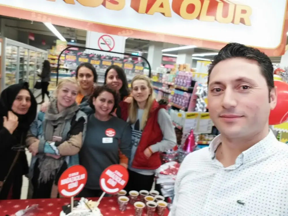 Migros Jet — Marketler, Çınarcık · fotoğraf 3