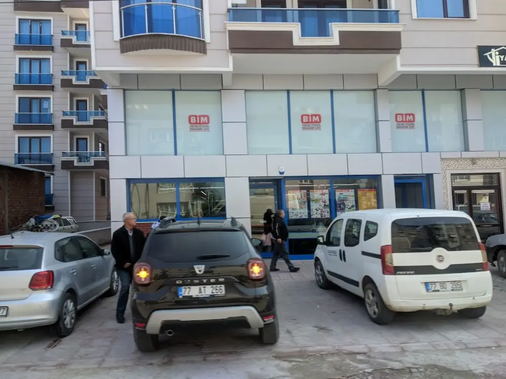 Bim — Marketler, Çınarcık · fotoğraf 4