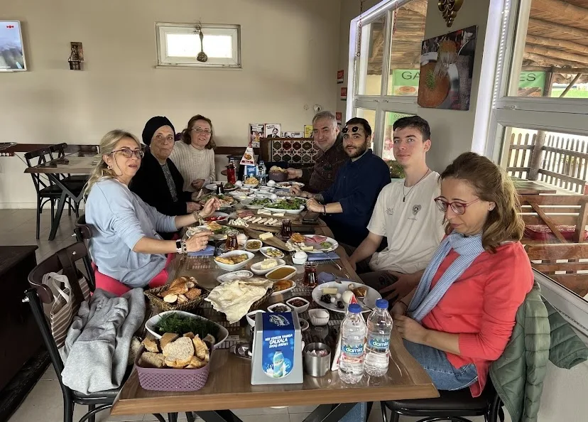 Gaziantep Enes Pide Lahmacun Kebap Salonu Özgür Usta — Kebapçılar, Çınarcık · fotoğraf 1