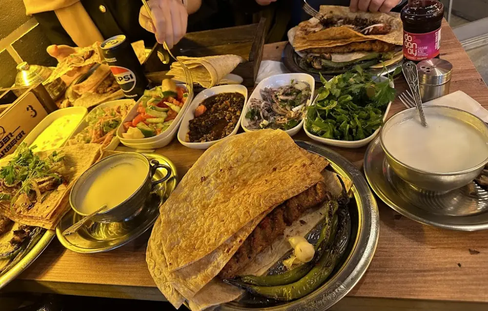 Ciğer Diyarbekir — Kebapçılar, Çınarcık · fotoğraf 2