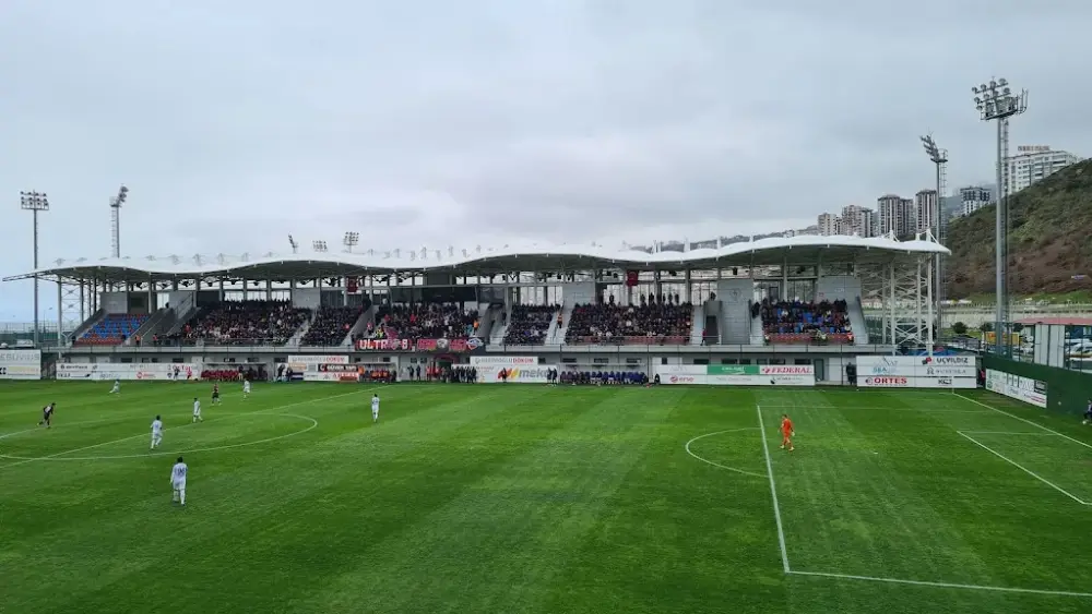 TRABZON GENÇLİK VE SPOR İL MÜDÜRLÜĞÜ — Yüzme Havuzları, Ortahisar · fotoğraf 4