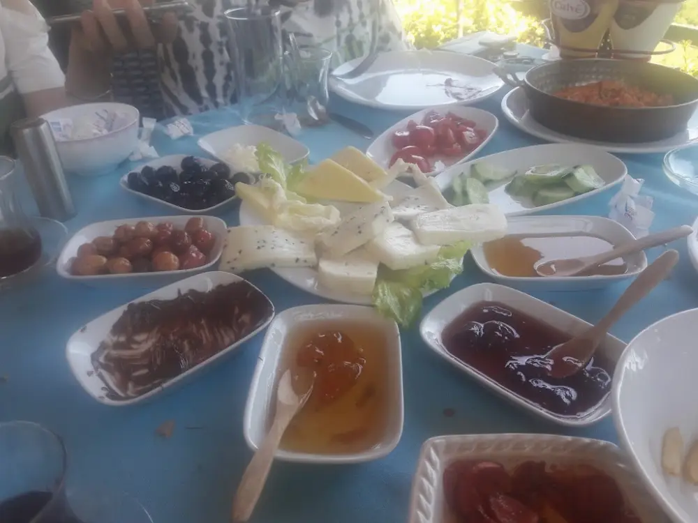 Tepe Et Mangal — Kebapçılar, Çınarcık · fotoğraf 2