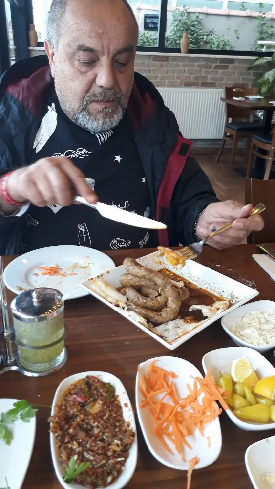 Bilim Cafe — Kafeler, Çınarcık · fotoğraf 4