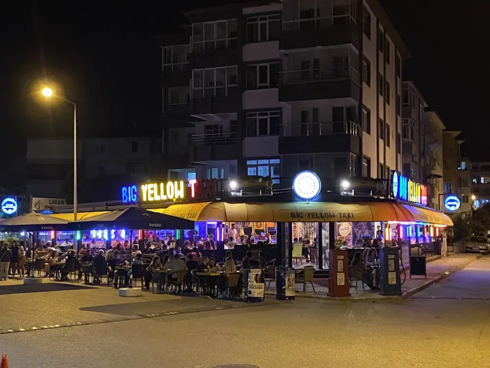 Big777 Çınarcık — Kafeler, Çınarcık · fotoğraf 3
