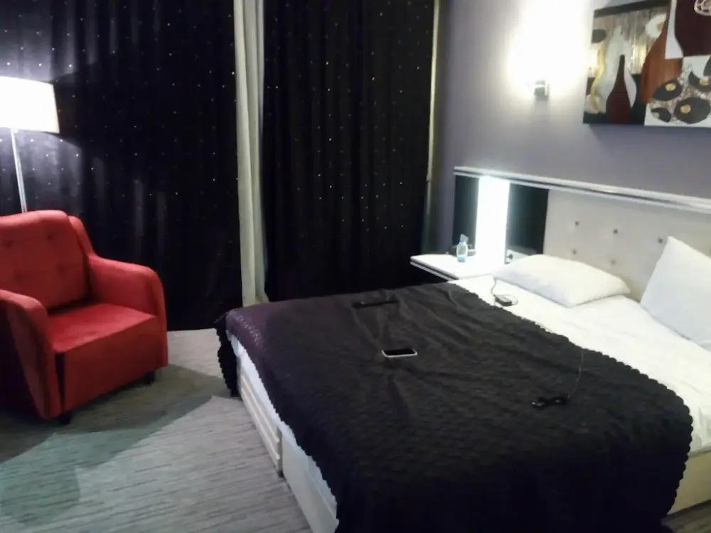 Çavuşoğlu Tower Hotel Yüzme Havuzu — Yüzme Havuzları, Merkez · fotoğraf 3