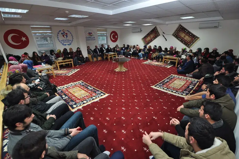 GSB Tokat Gençlik Merkezi — Yüzme Havuzları, Merkez · fotoğraf 3