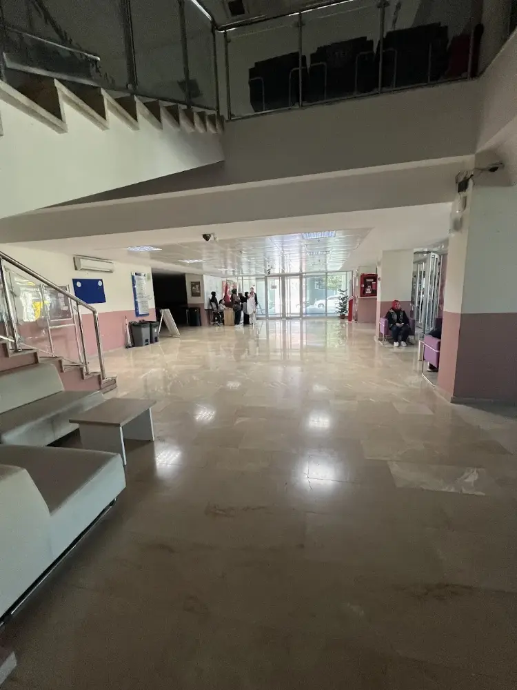 GSB Tokat Gençlik Merkezi — Yüzme Havuzları, Merkez · fotoğraf 5