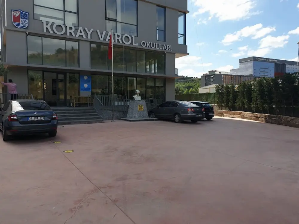 KORAY VAROL OKULLARI — Özel Okullar ve Kolejler, Kağıthane · fotoğraf 4