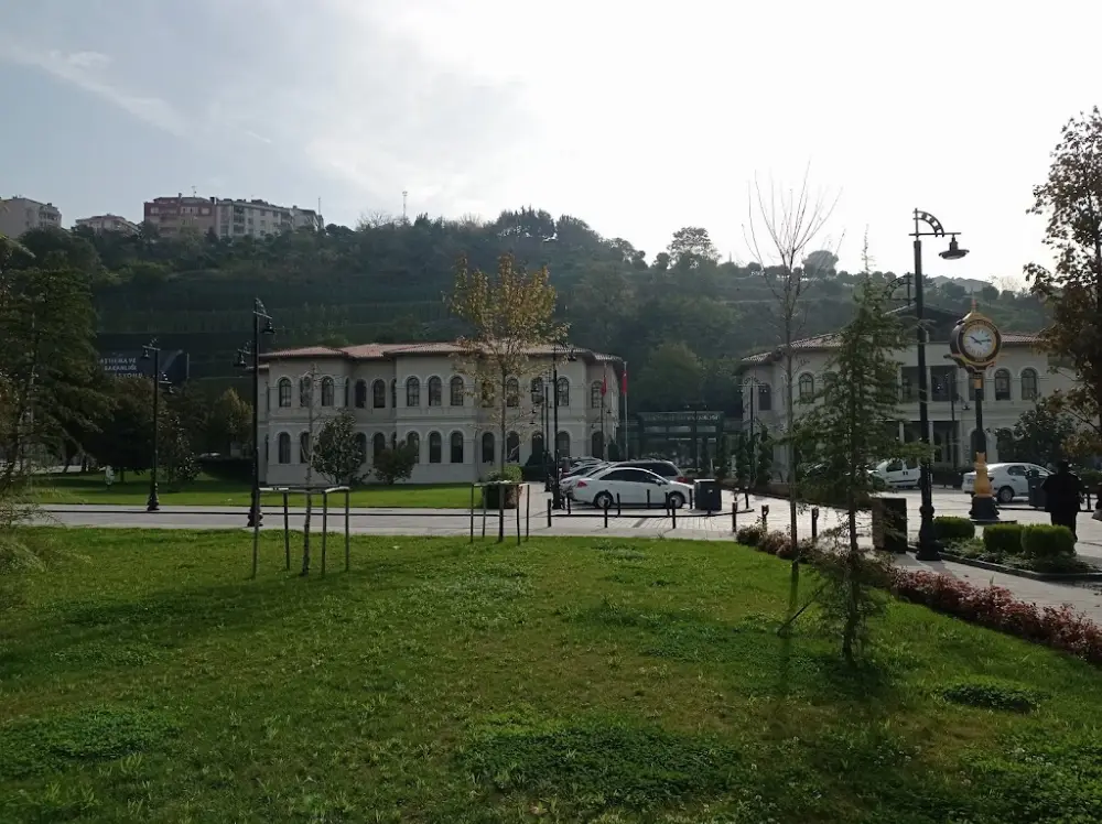 Kağıthane Malmüdürlüğü — Vergi Daireleri, Kağıthane · fotoğraf 4