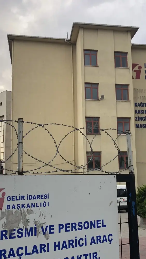 İstanbul Vergi Dairesi — Vergi Daireleri, Şişli · fotoğraf 3