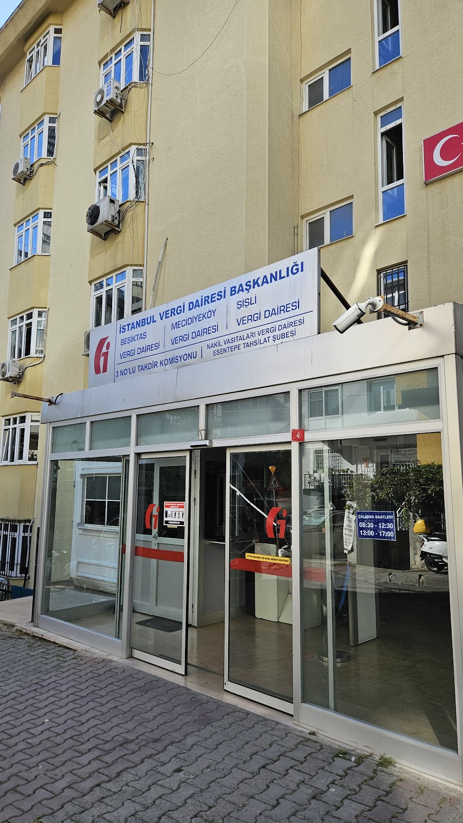 ŞİŞLİ VERGİ DAİRESİ — Vergi Daireleri, Şişli · fotoğraf 1
