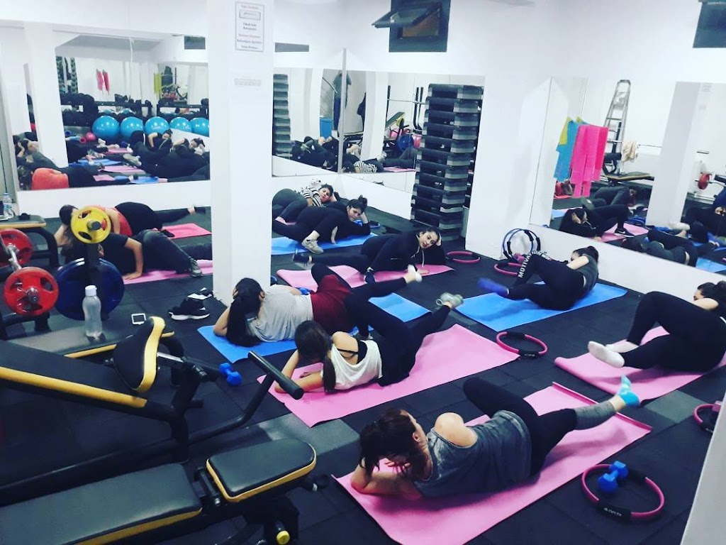 Senfit Spor Salonu — Fitness Merkezleri, Kağıthane · fotoğraf 1