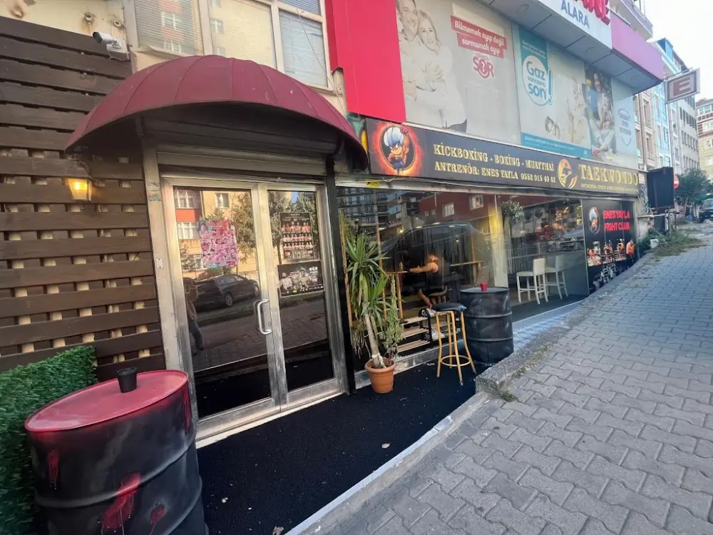 Enes Yayla Fight Club — Spor Salonları, Kağıthane · fotoğraf 2
