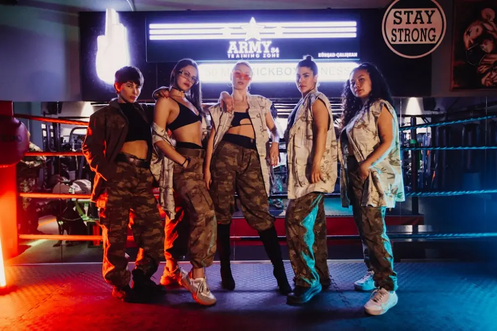 ARMY34 Personal Trainer - PT GYM FİTNESS — Spor Salonları, Kağıthane · fotoğraf 3
