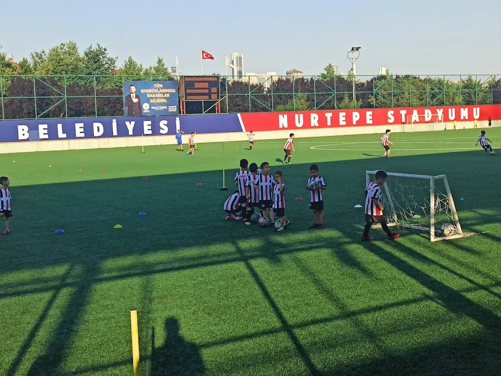 Kağıthane Belediyesi Spor Tesisleri — Spor Salonları, Kağıthane · fotoğraf 1