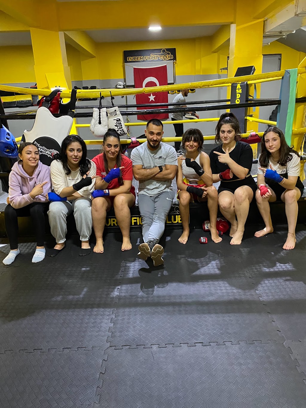 EVREN FIGHT CLUB — Spor Salonları, Kağıthane · fotoğraf 1
