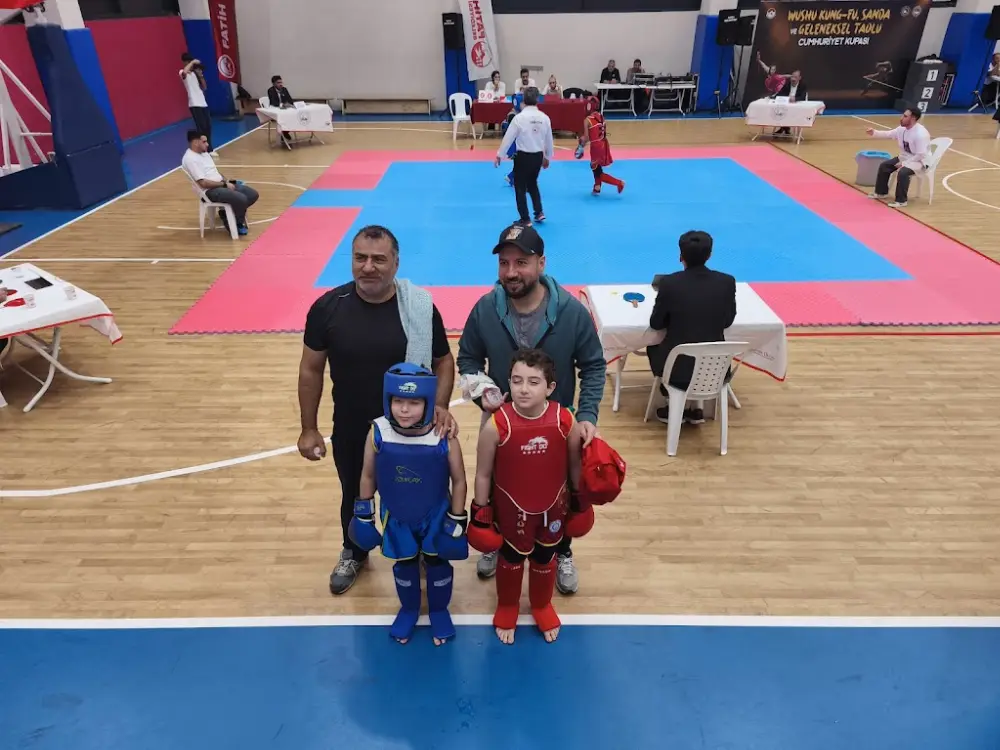 Ramazan Üçtaş Gençlik ve Spor Kulübü - (Kickboks - Wushu - Muay Thai ) — Spor Salonları, Kağıthane · fotoğraf 3