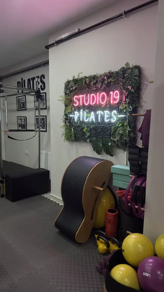 Studio 19 Pilates Kağıthane — Spor Salonları, Kağıthane · fotoğraf 3