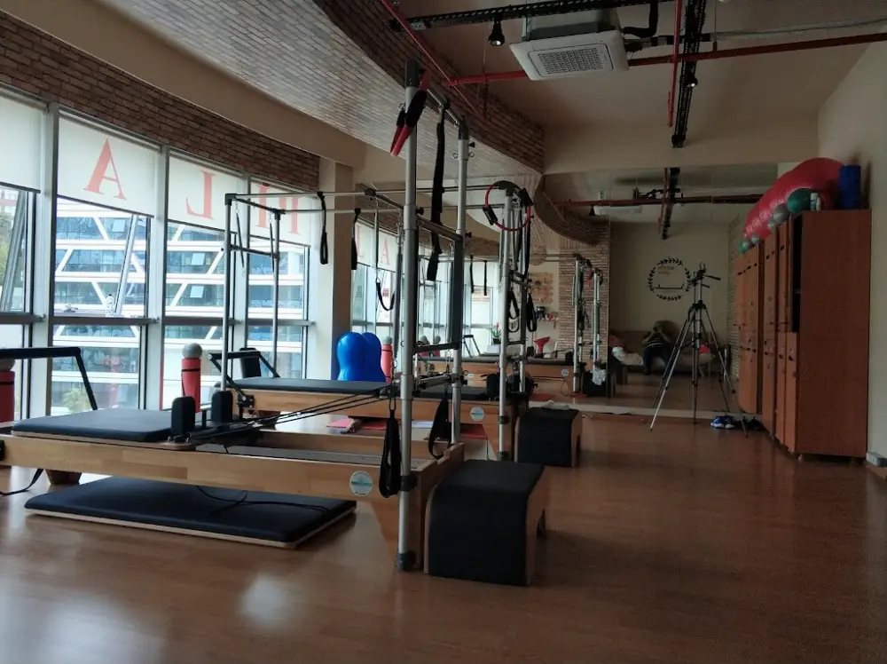 Alesta Pilates Studio Kağıthane — Spor Salonları, Kağıthane · fotoğraf 2