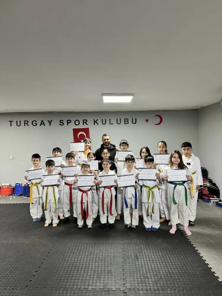 Turgay Taekwondo Spor Kulübü — Spor Salonları, Kağıthane · fotoğraf 3