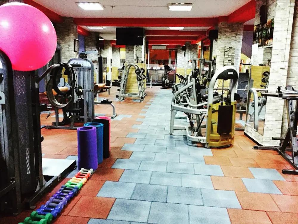 Mask Fitness — Spor Salonları, Şişli · fotoğraf 2