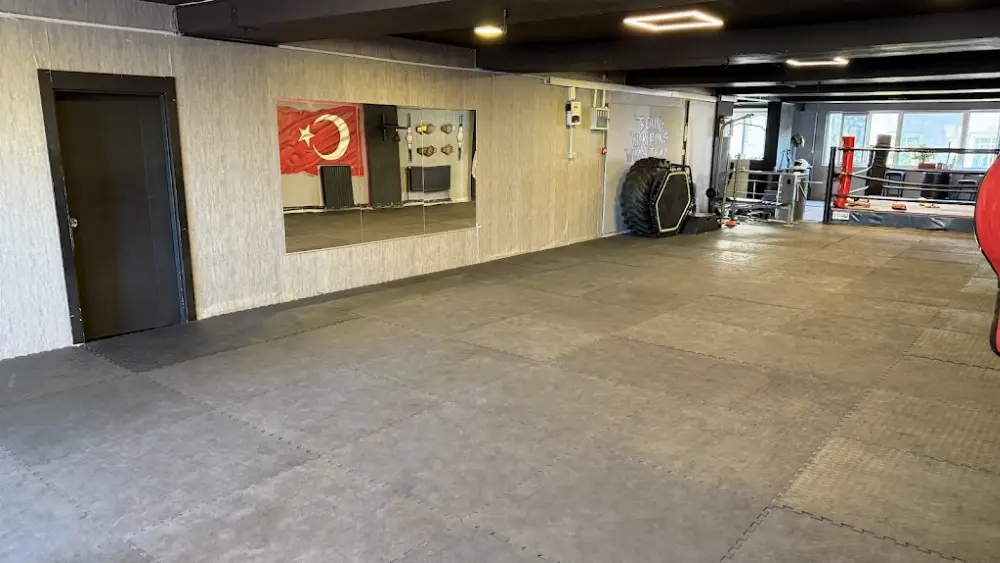 GMC Fight Club — Spor Salonları, Kağıthane · fotoğraf 2