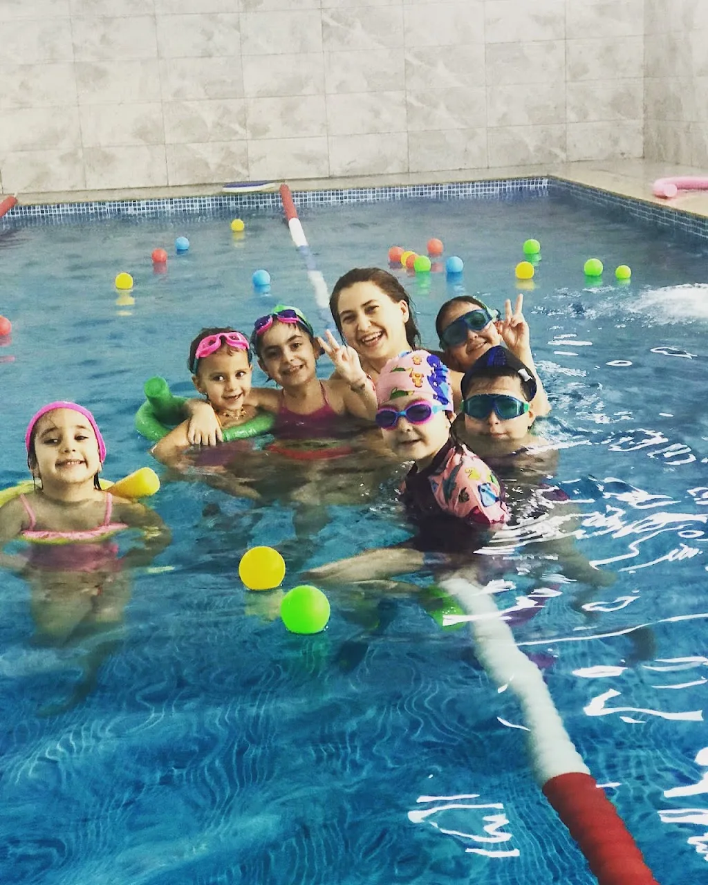 Çerkezköy yüzme — Yüzme Havuzları, Çerkezköy · fotoğraf 1