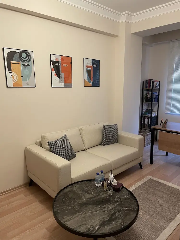 Uzm. Klinik Psikolog & Psikoterapist Reyhan Can Arslan — Psikologlar, Üsküdar · fotoğraf 4