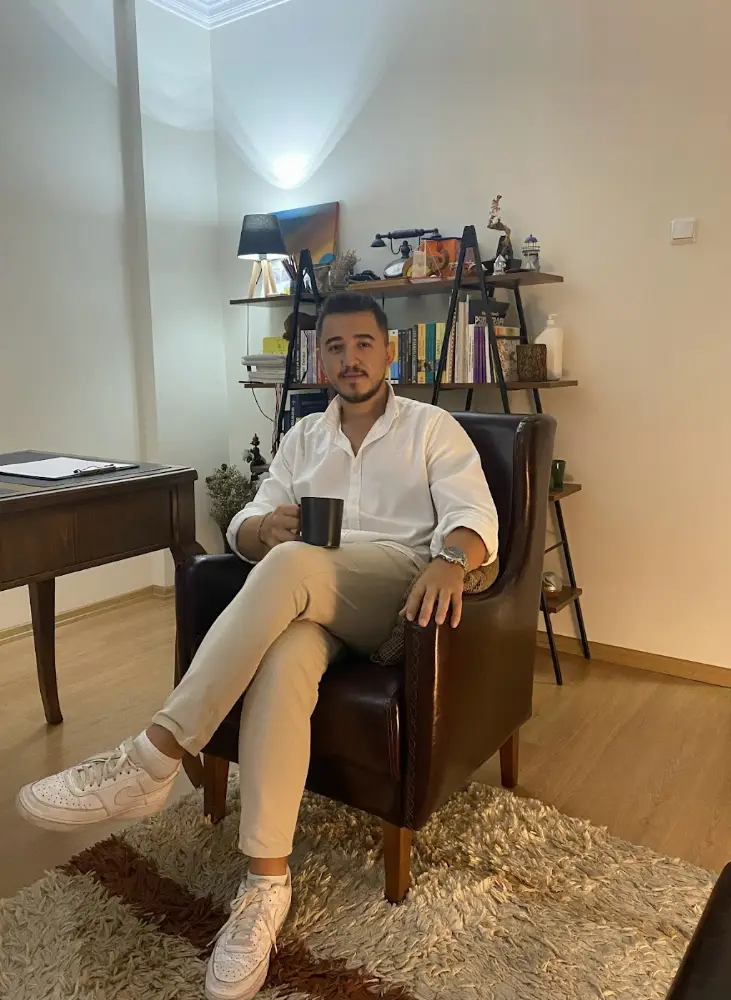 Adana Psikolog Berke KIZILYEL — Psikologlar, Çukurova · fotoğraf 2