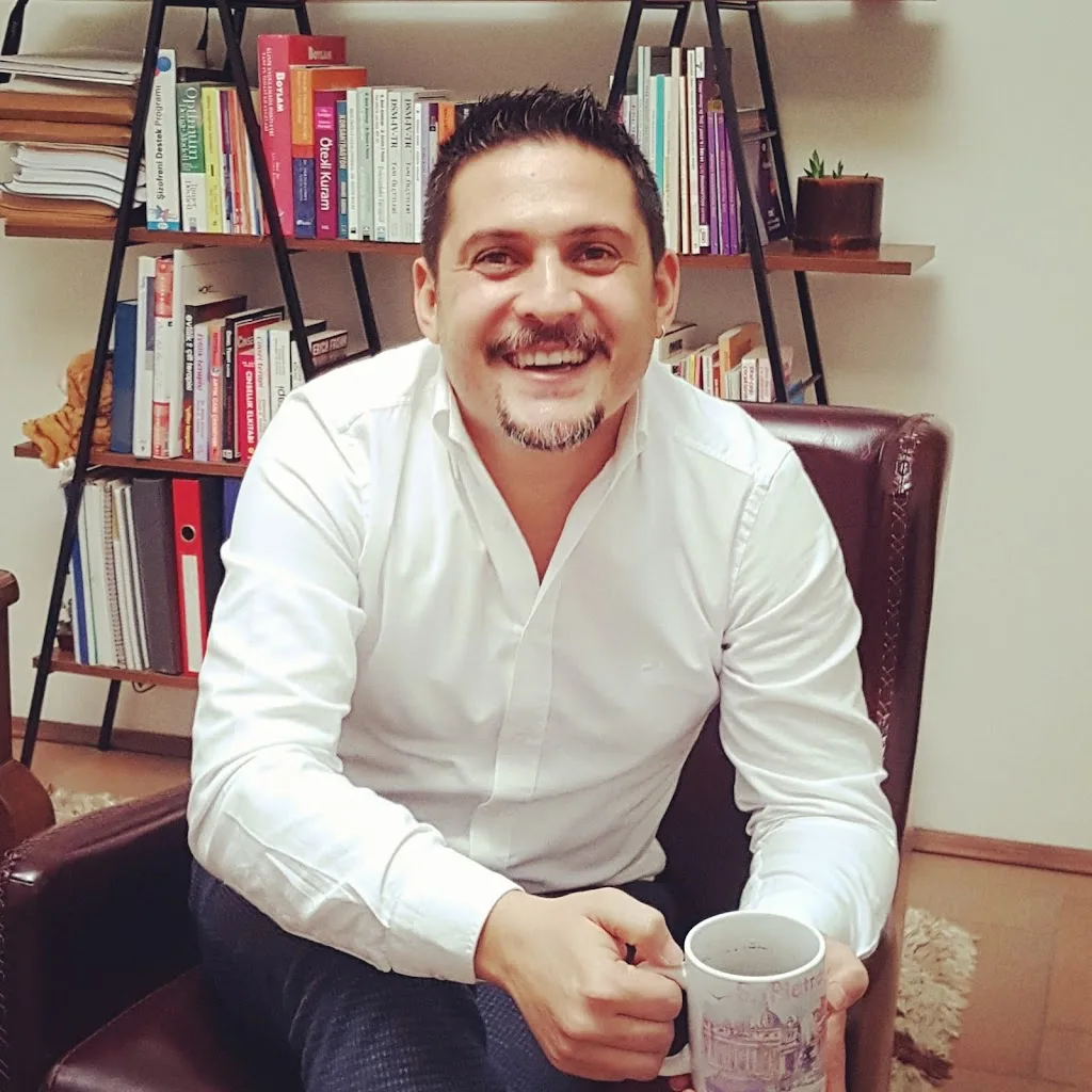 TerapiMER Psikolojik Destek & Bireysel Gelişim Merkezi — Psikologlar, Çukurova · fotoğraf 1
