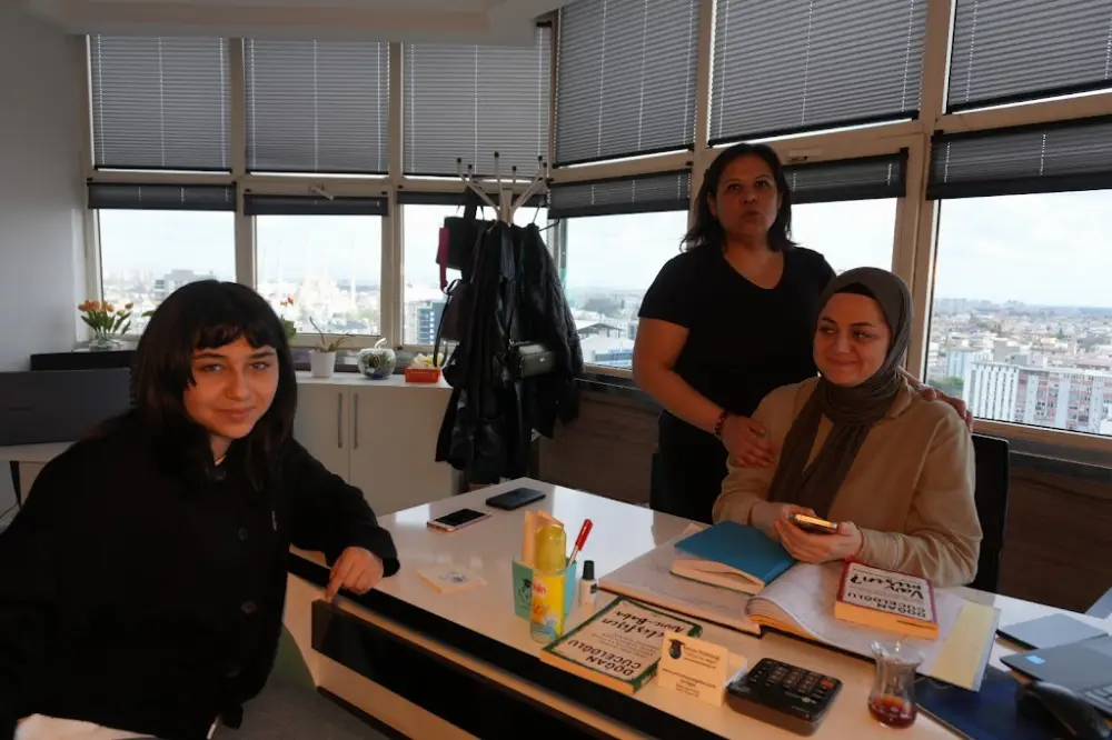 Özel Kariyer Aile Danışma Merkezi — Psikologlar, Seyhan · fotoğraf 2