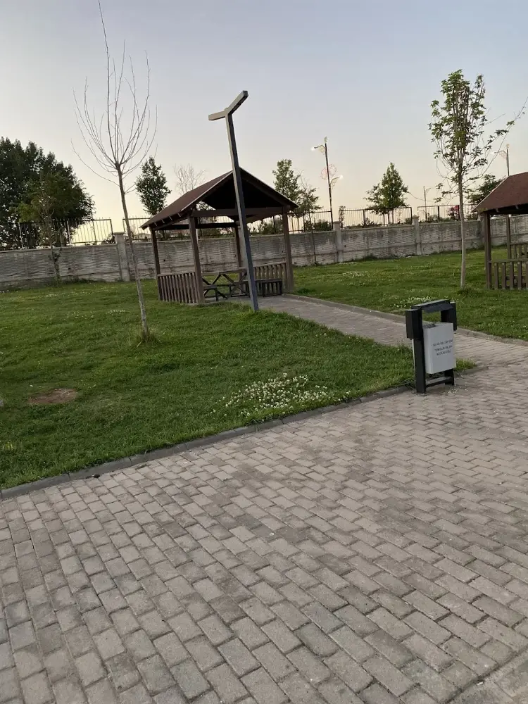 SİVAS BELEDİYESİ ŞEYHŞAMİL SPOR KOMPLEKSİ — Yüzme Havuzları, Merkez · fotoğraf 2