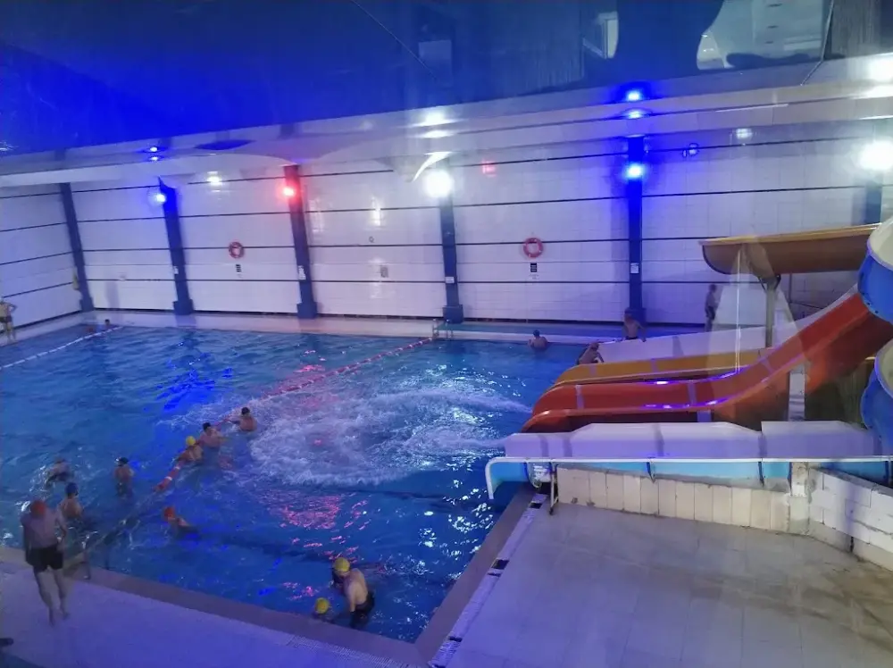 SİVAS METROPOLSPORKOMPLEKSİ ve HALISAHA — Yüzme Havuzları · fotoğraf 4