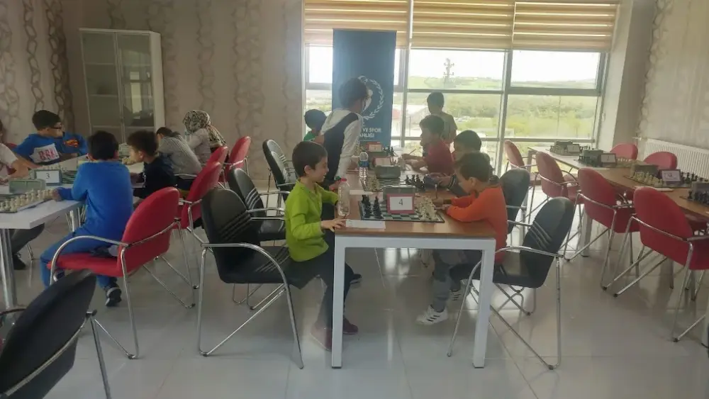 GSB SİNOP GENÇLİK MERKEZİ — Yüzme Havuzları, Merkez · fotoğraf 3