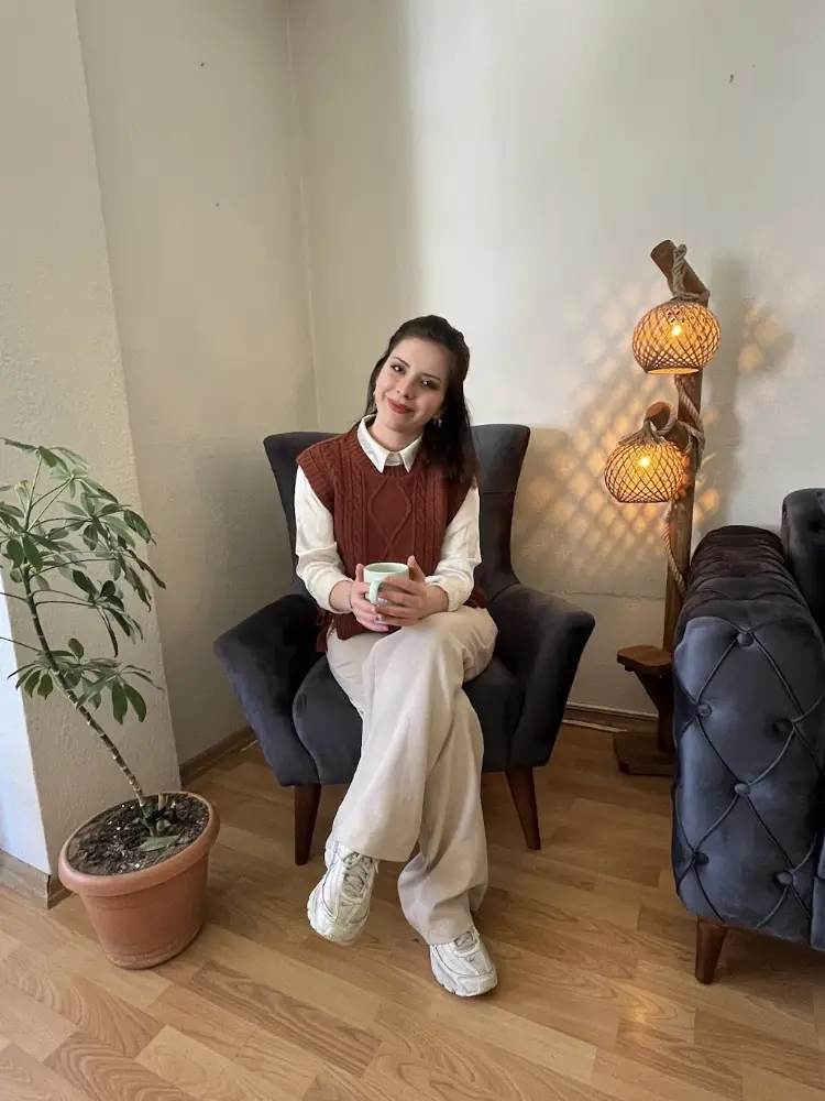 Afyon SEVİL Psikolojik Danışmanlık Merkezi — Psikologlar, Merkez · fotoğraf 4