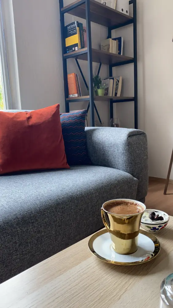 Psikolog Begüm Hocaoğlu — Psikologlar, Merkez · fotoğraf 2