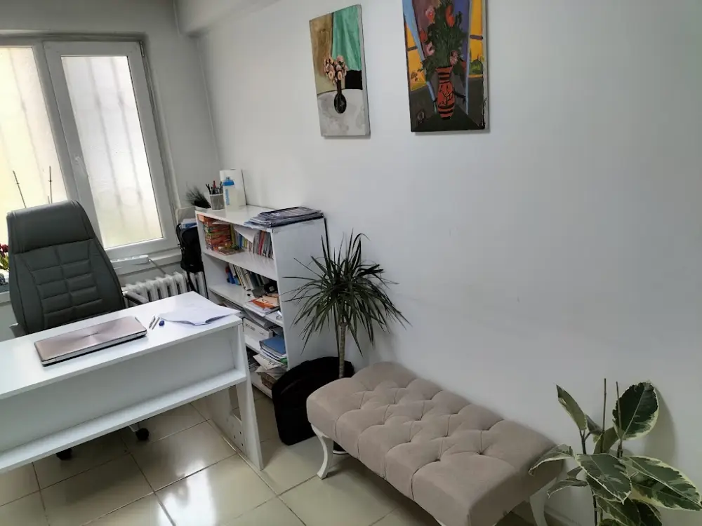 Afyon Psikolog -Çocuk ve Ergen terapisti Hatice ÖRGÜN KUMRAL — Psikologlar, Merkez · fotoğraf 3
