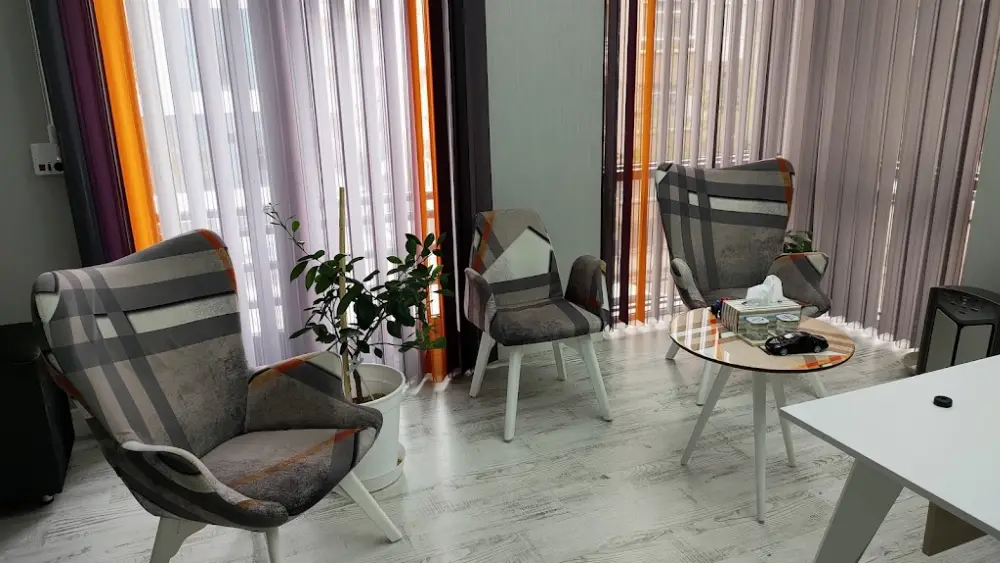 Uzm. Dr. Kutay TAŞ - Bebek Çocuk ve Genç Psikiyatristi & Psikoterapist — Psikologlar, Merkez · fotoğraf 2