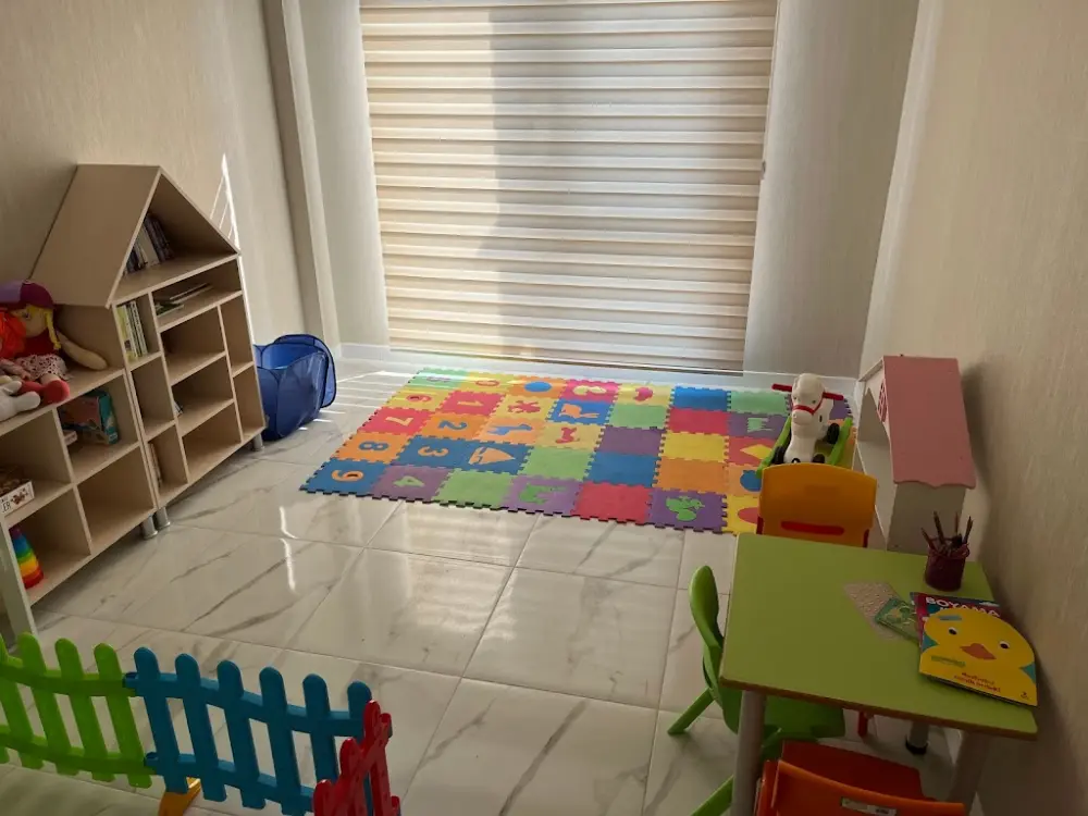 Uzm. Dr. Nazlı Çelenk — Psikologlar, Merkez · fotoğraf 3